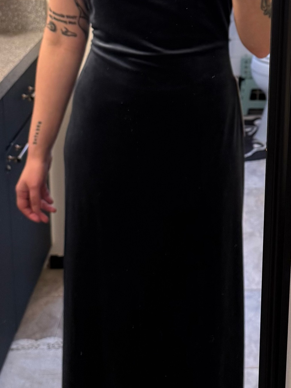 Azazie Black Velvet Maxi Skirt
